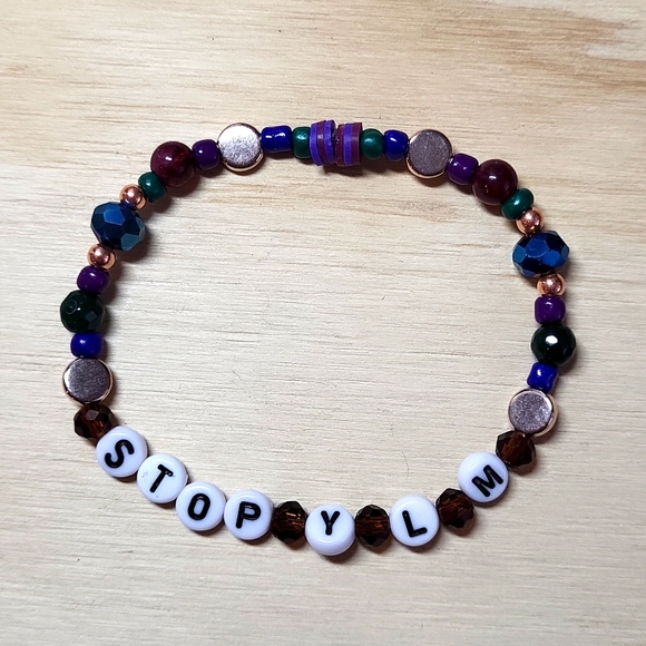 Stop, You're Losing Me- Taylor Swift Friendship Bracelet - Picture 2 of 4